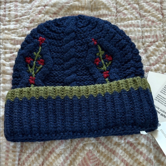 Anthropologie Navy and Olive Knit Beanie - Picture 5 of 7